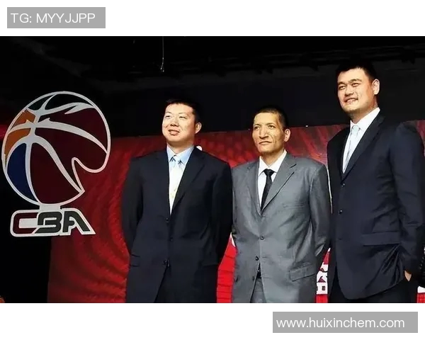 姚明与巴特尔的恩怨情仇揭秘背后的篮球故事与友谊的考验