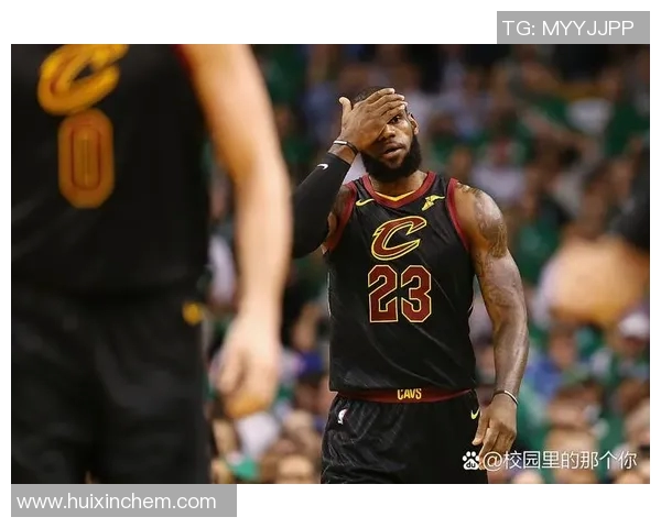勒布朗詹姆斯在球场上的精神力量与胜负背后的深刻启示 勒布朗詹姆斯在球场上的精神力量与胜负背后的深刻启示