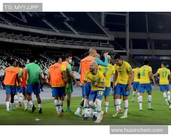 巴西足球明星引发热议网友评论热情高涨各抒己见 巴西足球明星引发热议网友评论热情高涨各抒己见