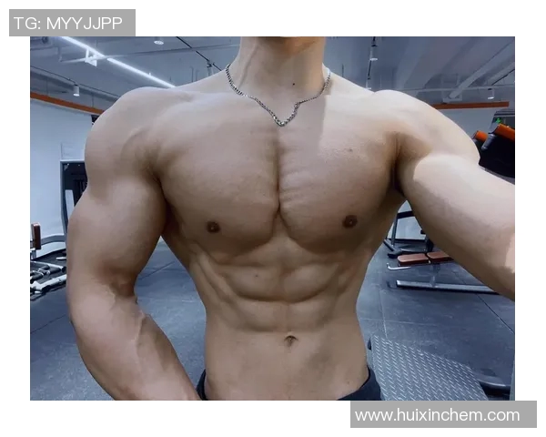 各大足球明星腹肌展示合集让你领略运动魅力与健美身材