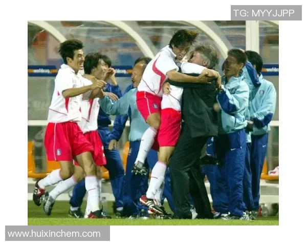 足球明星激烈冲突引发斗殴事件背后真相揭秘与舆论反响分析 足球明星激烈冲突引发斗殴事件背后真相揭秘与舆论反响分析