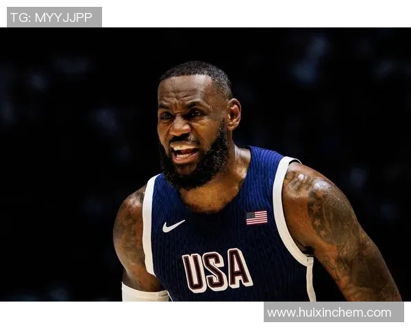 篮球明星运动风穿搭男士指南打造时尚运动潮流的完美搭配技巧