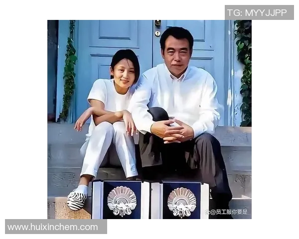 篮球巨星与香港女星的浪漫爱情故事揭秘与婚姻生活的点滴回顾